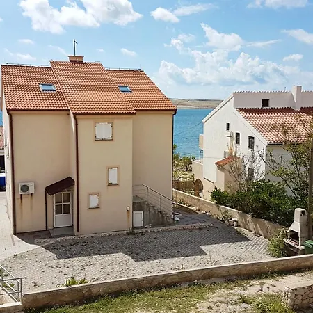 Apartments Mirjana Kustici Exterior photo