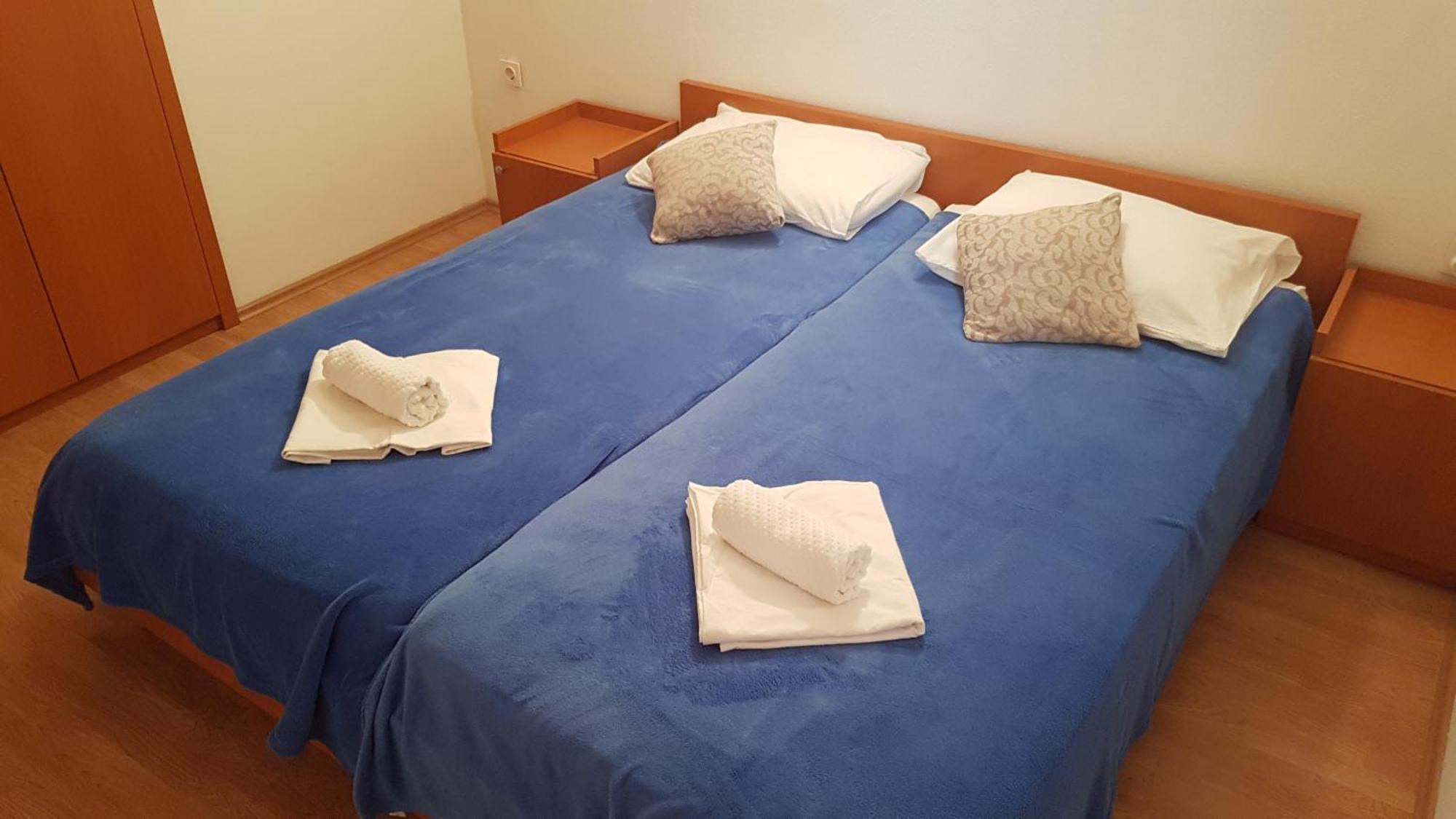 Mirjana Apartment *