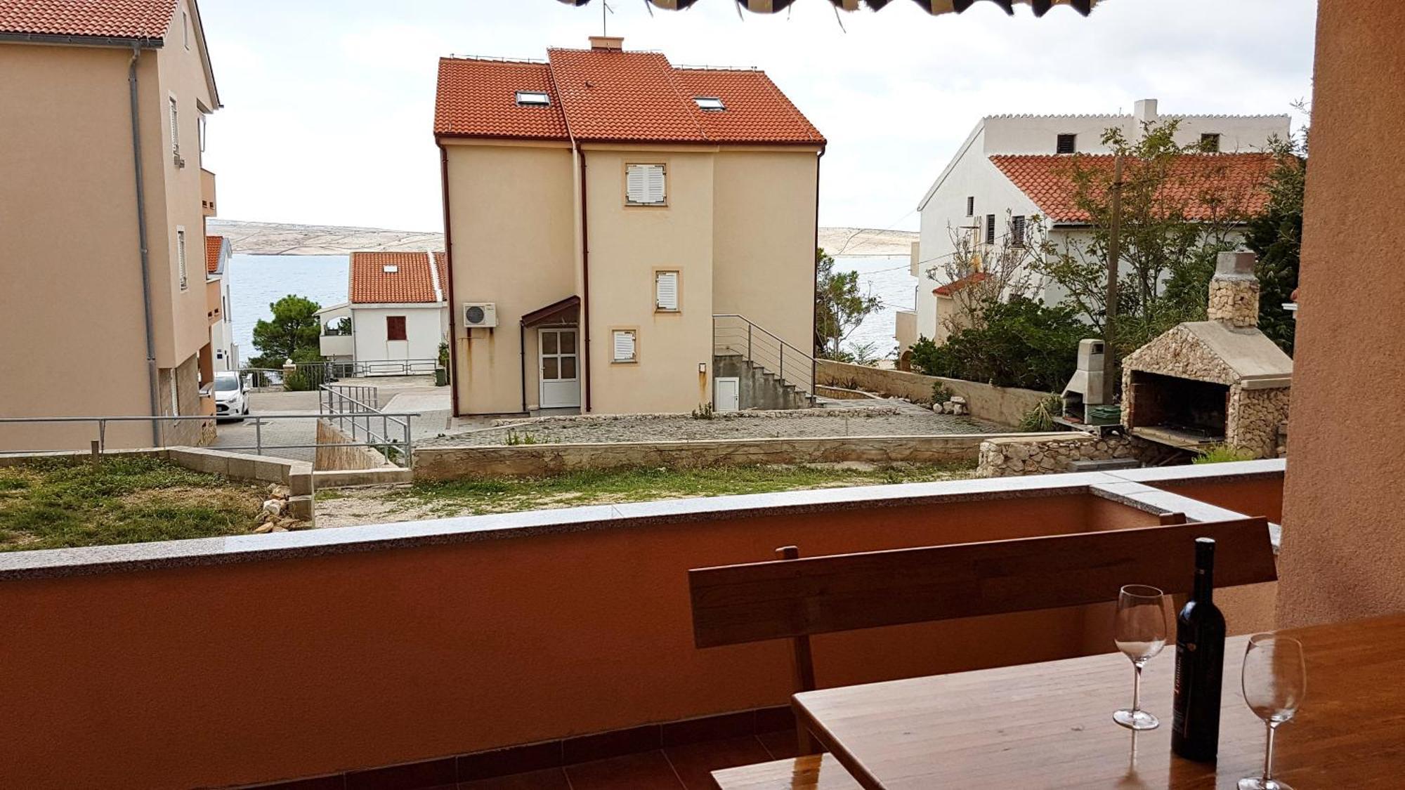 Apartment Mirjana *